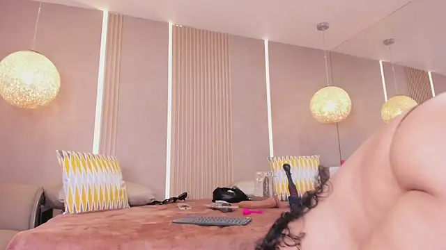 sabrina_shark_ webcam