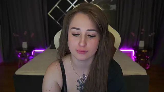 gentleadellee - GentleAdellee's free webcam - UK Sex Cams