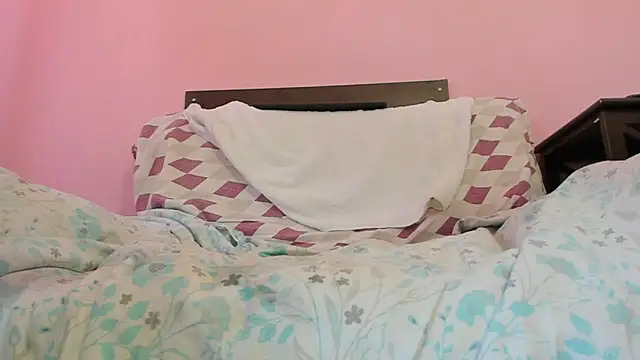 HotSweetAngel webcam