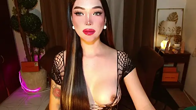 MouthWatering_Ayesha webcam