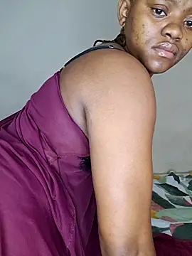 CertifiedhottieXOXO webcam