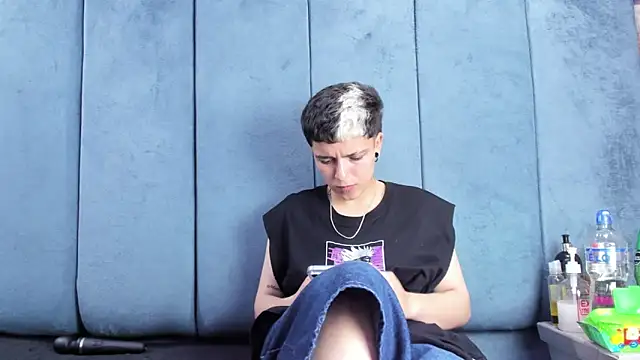 Megan_Thompson_ webcam