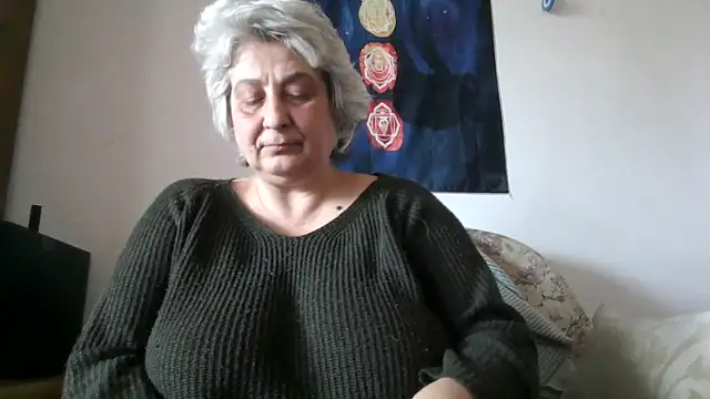 ExquisiteMature webcam