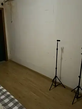 xiiuuff18 - Xiiuuff18's free webcam - UK Sex Cams