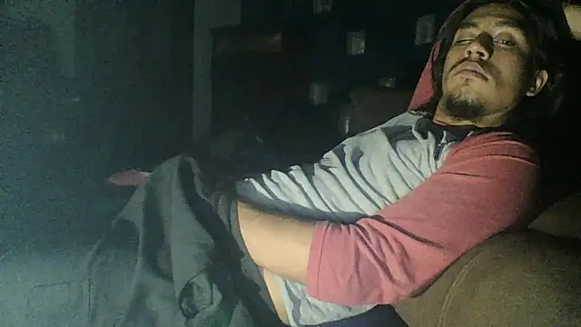 AlexAlejandro13 webcam