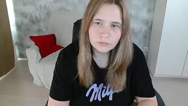 AdelinaLawson webcam