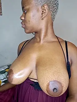 CertifiedhottieXOXO webcam