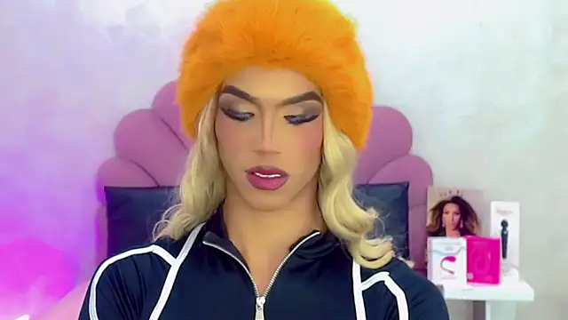 briana_sex32 - Briana_sex32's free webcam - UK Sex Cams