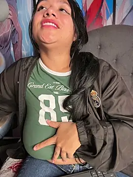 im_little - Im_Little's free webcam - UK Sex Cams