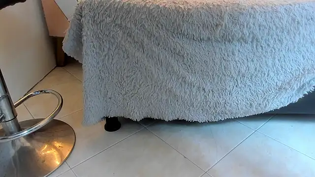 alexa_bravva (T young) - DEDO EN MI ASS