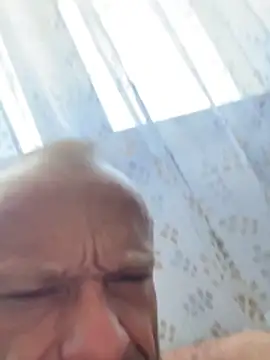 kriss8411 (Ask my age) - #beardy #blondes #cam2cam #cheap-privates #cumshot #daddies #flexing #hd #massage #masturbation #mobile #muscular #polish #sex-toys #shower #small-audience #straight #white