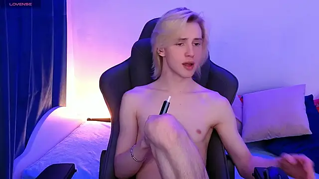 lucidangelok1 (M twink) - CUM SHOW