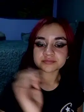 lucystarveil - LucyStarveil's free webcam - UK Sex Cams