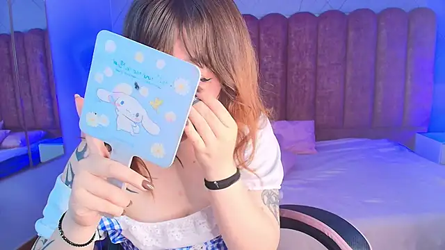 Fluffy_Bubble21 webcam