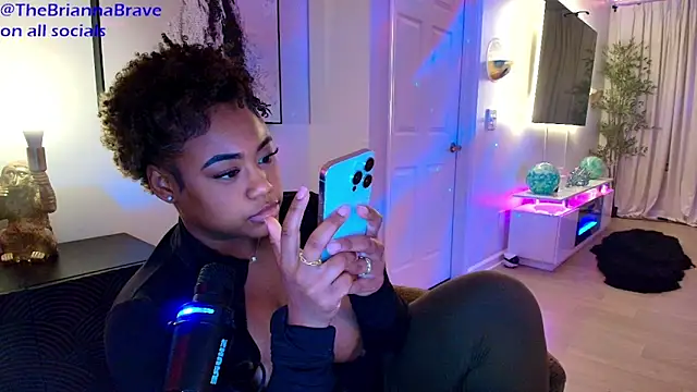 BriannaBrave webcam