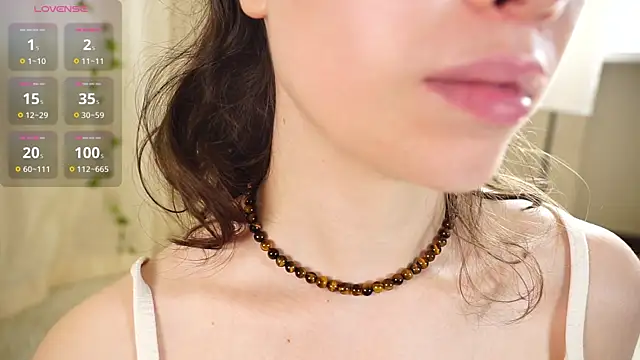 alma_yammy - Alma_yammy's free webcam - UK Sex Cams