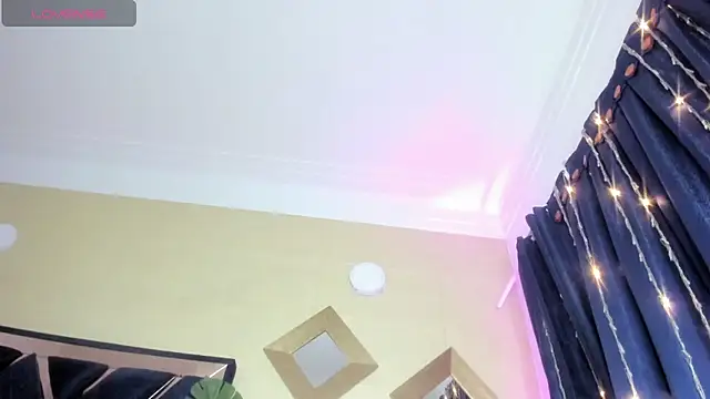 evelyn__rose1 webcam