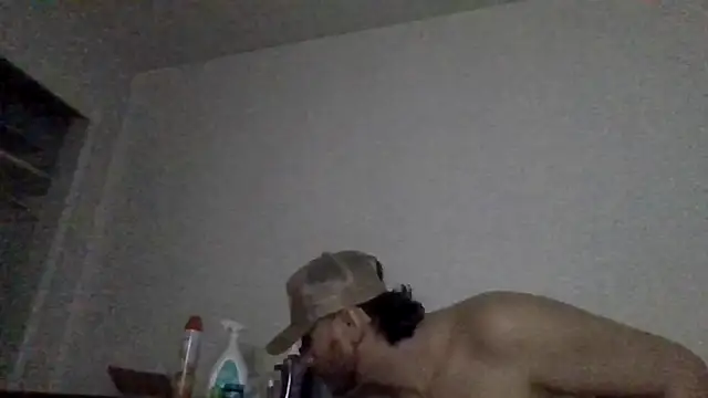 TallHungandCloudy69 webcam
