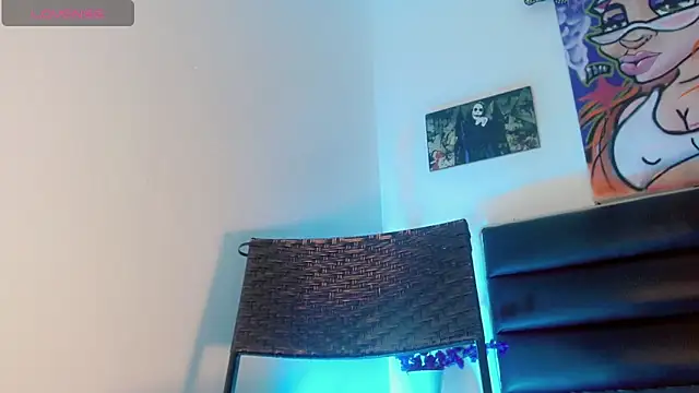 Tiffany_Velanyer__ webcam