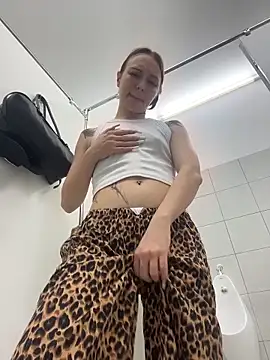  EliteBitch chat room