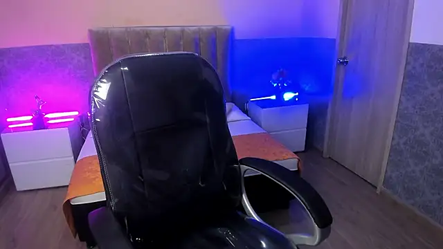 DAMON_SALVATTORE webcam