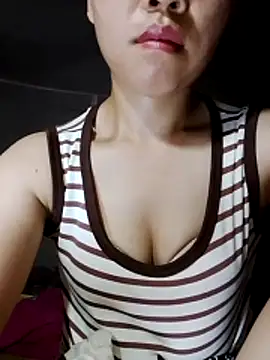 Lucy168 webcam