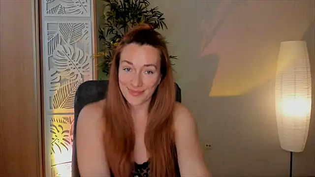 RebeccaMartinez webcam