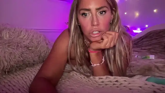 Fitnessbabe69 webcam