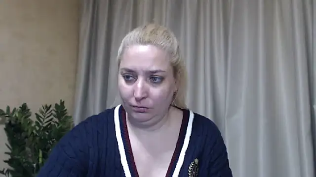 sweetpussy13 - Sweetpussy13's free webcam - UK Sex Cams