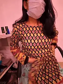 Webcam Model (tanzum_khan_3202_)  is live.Free join now!