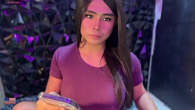 NyxaraSinDoll webcam