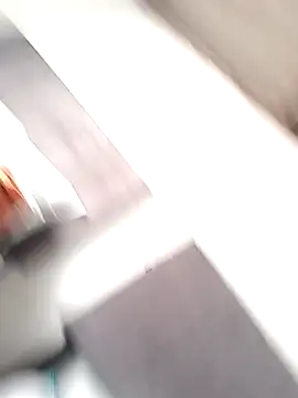 BLACK_BOTTOM03 webcam