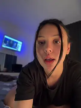 lorry6 - Lorry6's free webcam - UK Sex Cams