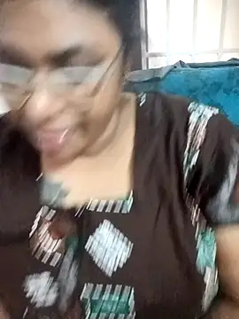 deepika-mallus webcam