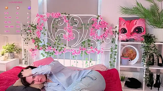 ToshaSelinger webcam