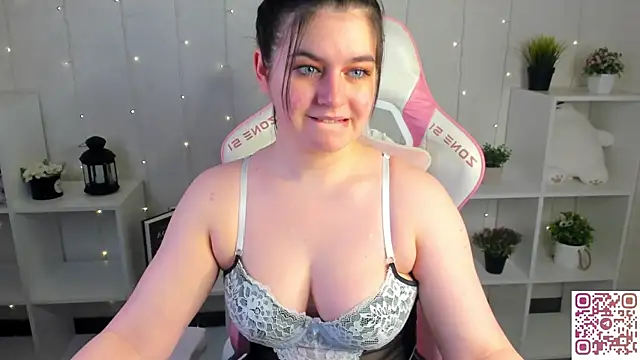 Margaret__Moon webcam