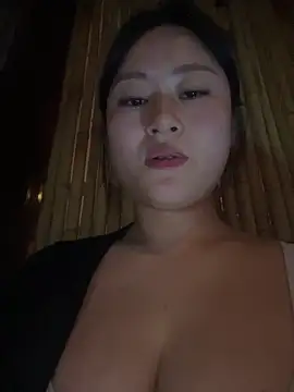 美女Yolanda9在线直播