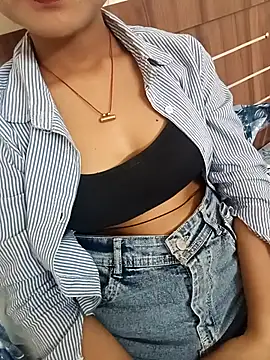 ritika_gupta02 - Ritika_gupta02's free webcam - UK Sex Cams