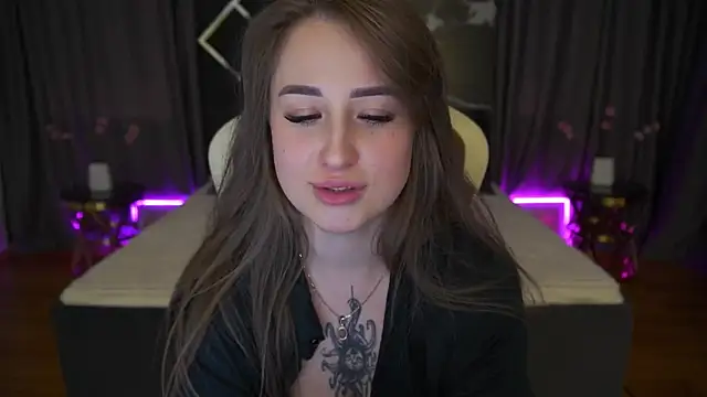 GentleAdellee webcam