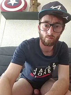 nymphomaniecouple - Nymphomaniecouple's free webcam - UK Sex Cams