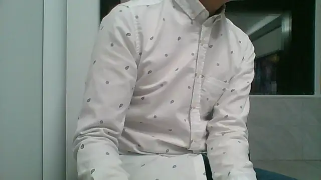 nole_china7 (Ask my age) - talk / fun / cum