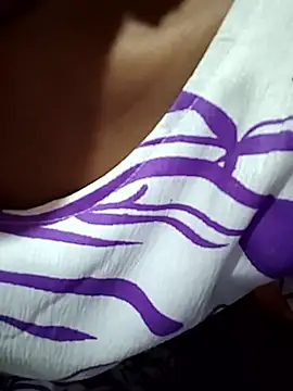 sweet-runi - Sweet-runi's free webcam - UK Sex Cams