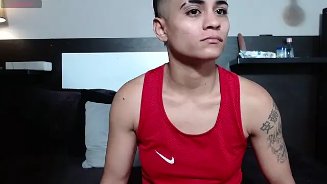 Liiamthompson webcam