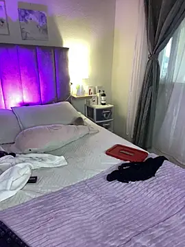 juliana-mancini webcam