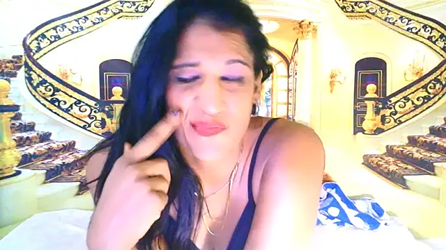 IndianSexcSmyle webcam