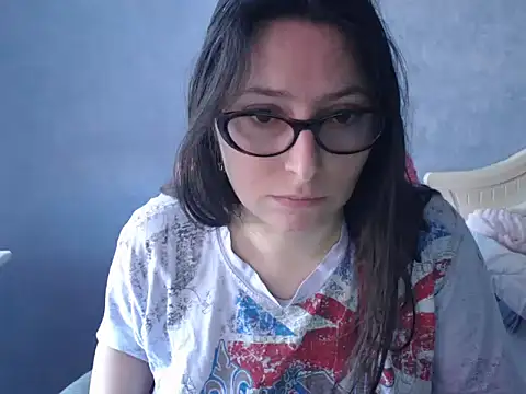 LuckyLisa23 webcam