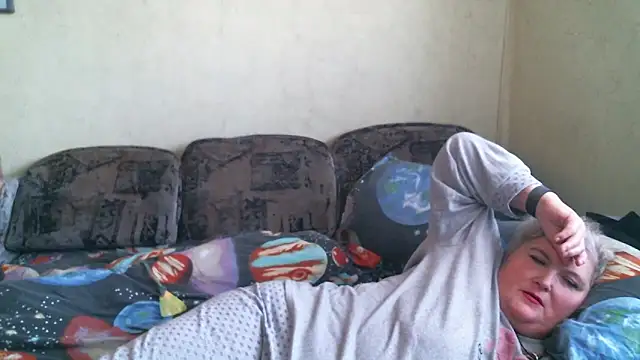 lana555 - Lana555's free webcam - UK Sex Cams