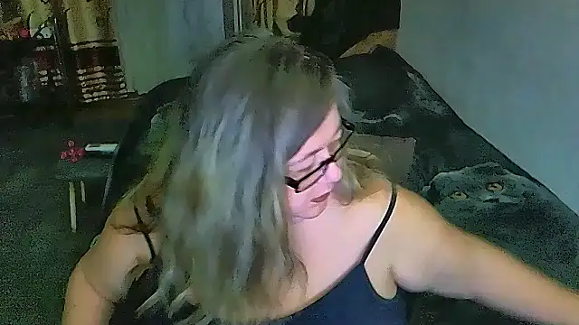 sex2 - Sex2's free webcam - UK Sex Cams