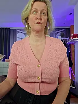 marlenebloem (F milf) - Make me happy