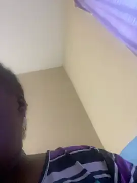 Babygir85 live sex cam